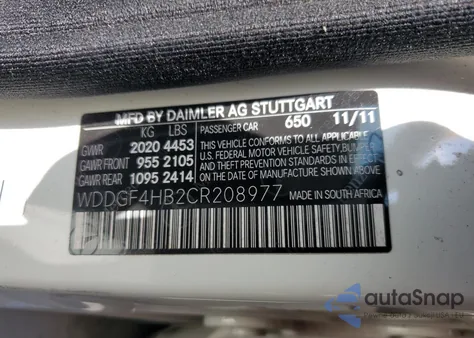 2012 Mercedes-Benz C 250 from USA, damaged, VIN WDDGF4HB2CR208977